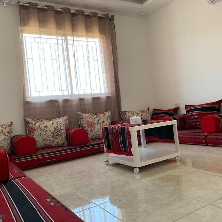 Gedara Guesthouse: enjoy unforgettable scenes Umm Qays Extérieur photo