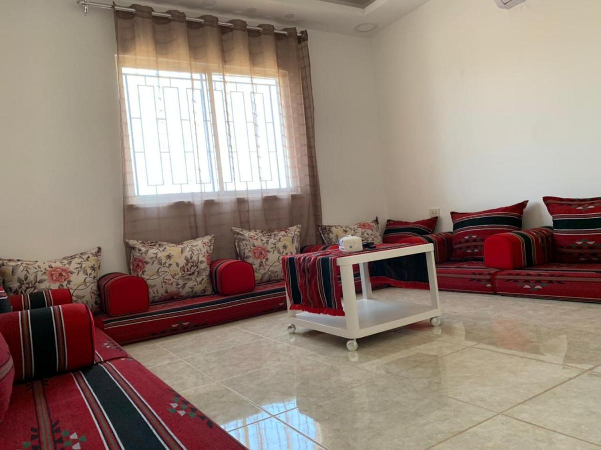Gedara Guesthouse: enjoy unforgettable scenes Umm Qays Extérieur photo