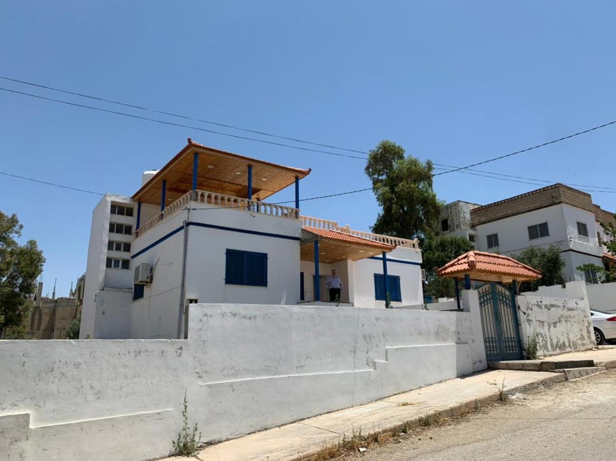 Gedara Guesthouse: enjoy unforgettable scenes Umm Qays Extérieur photo